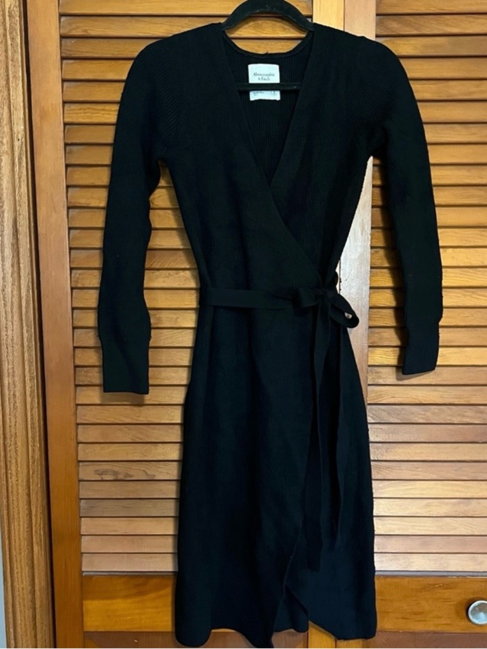 Abercrombie & Fitch Black Long-Sleeve Wrap Dress